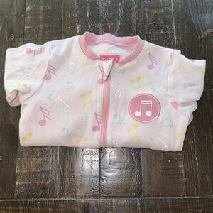 🍄9m TUFFY Musical Note Pink Kids One Piece Girls onesie, sleepers